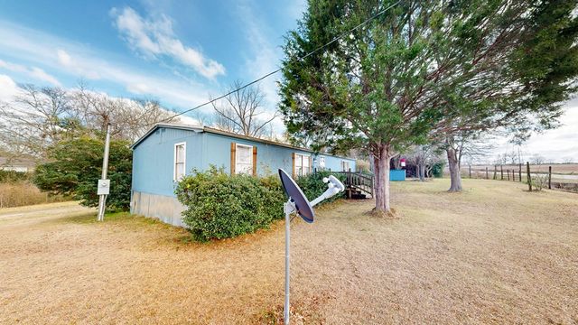 7304 N County Road 33, Columbia, AL 36319