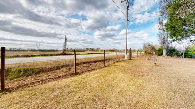 7304 N County Road 33, Columbia, AL 36319