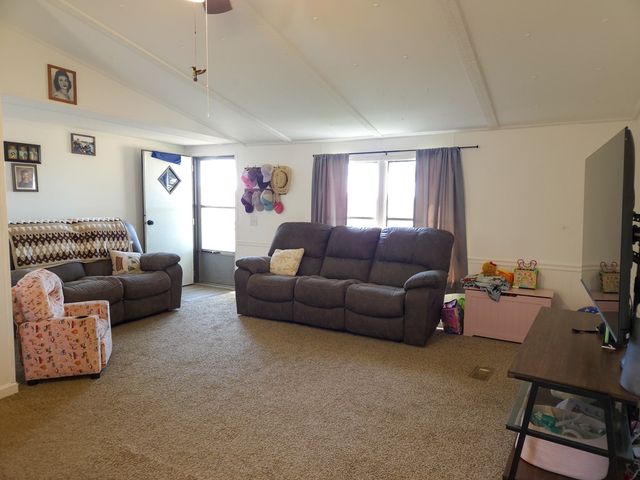 7304 N County Road 33, Columbia, AL 36319