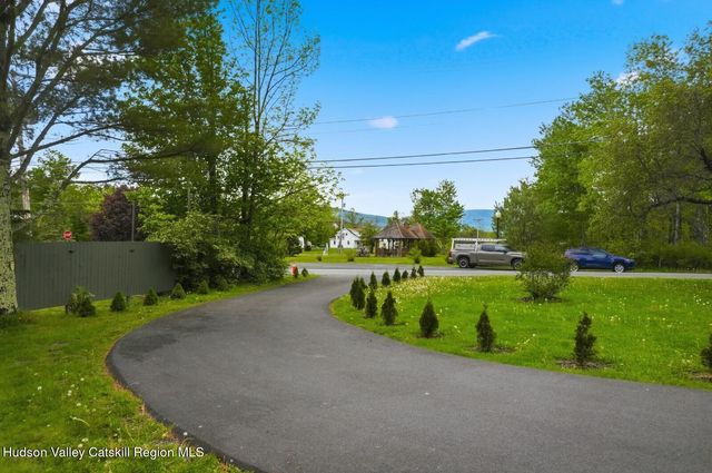 18-22 County Road 25, Haines Falls, NY 12436