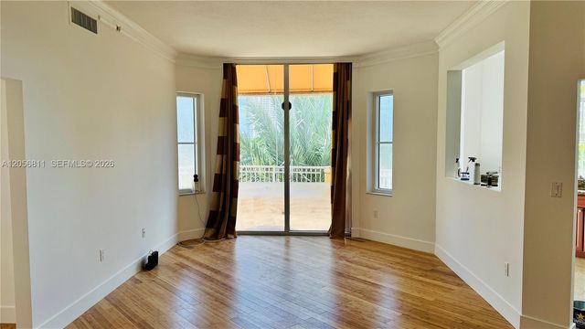 3001 NE 185th St 431, Aventura, FL 33180