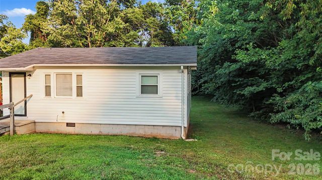 56 Jackson Lane, Stony Point, NC 28678