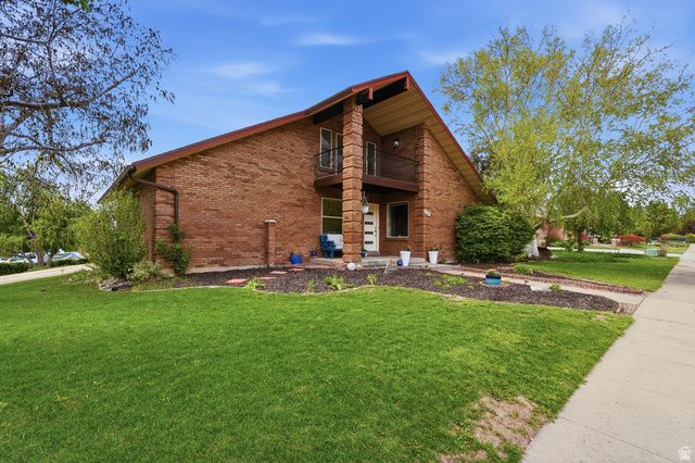 962 S VALLEY VIEW DR, Fruit Heights, UT 84037