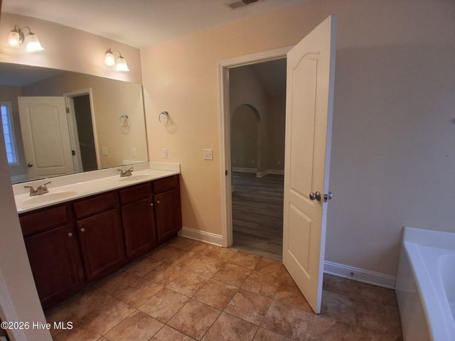 161 Marina Wynd Way, Sneads Ferry, NC 28460