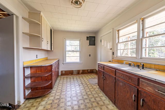 216 N Cheatham Street, Franklinton, NC 27525