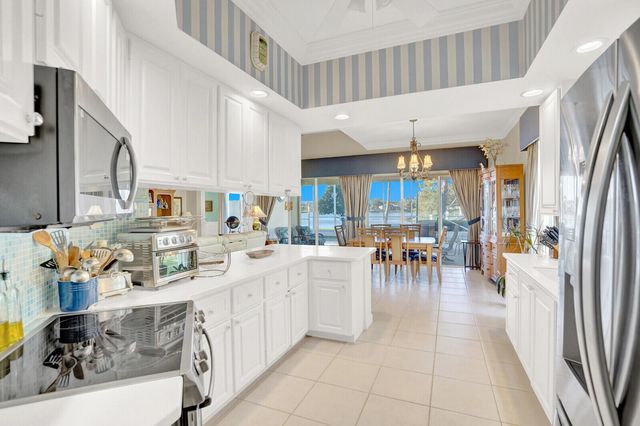 8121 Jolly Harbour Court, Wellington, FL 33414