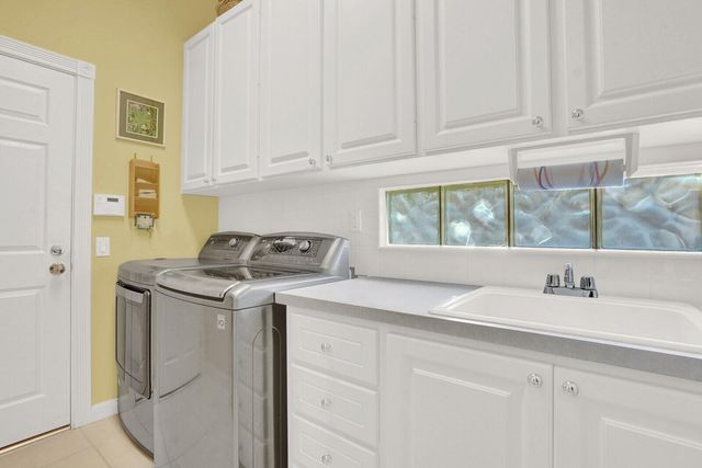 8121 Jolly Harbour Court, Wellington, FL 33414