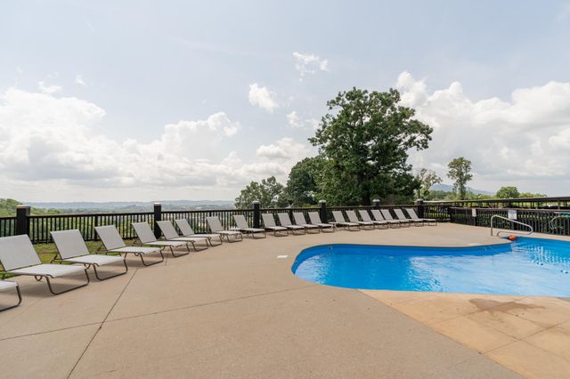 1131 Stringers Ridge Road 15c, Chattanooga, TN 37405