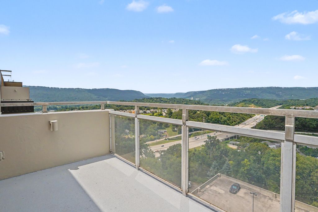 1131 Stringers Ridge Road 15c, Chattanooga, TN 37405