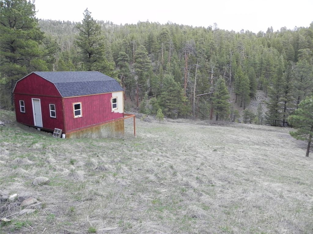 87 Hideaway Lane, Cascade, MT 59421 photo 3