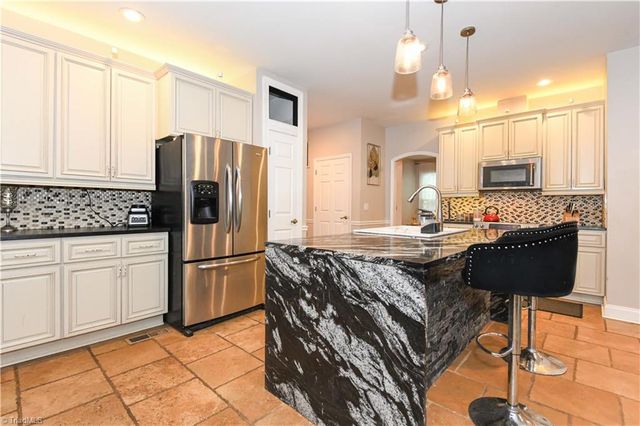 5303 Justin Court, Greensboro, NC 27410