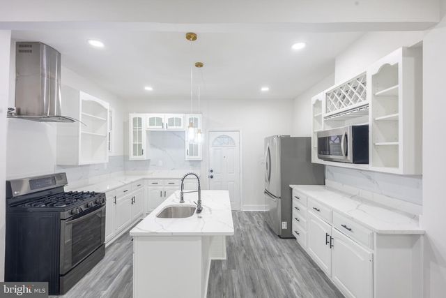 2115 N LONGWOOD ST, Baltimore, MD 21216