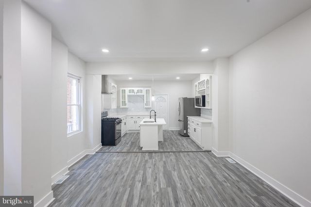 2115 N LONGWOOD ST, Baltimore, MD 21216