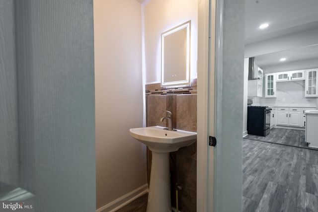 2115 N LONGWOOD ST, Baltimore, MD 21216
