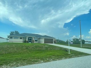 2842 NW 5th AVE, Cape Coral, FL 33993
