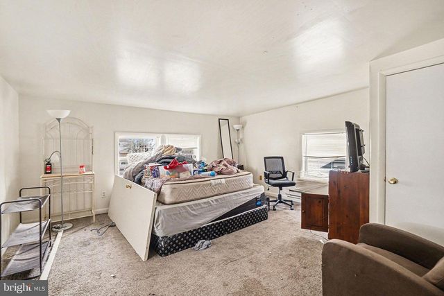 122 N HIGH ST, Duncannon, PA 17020