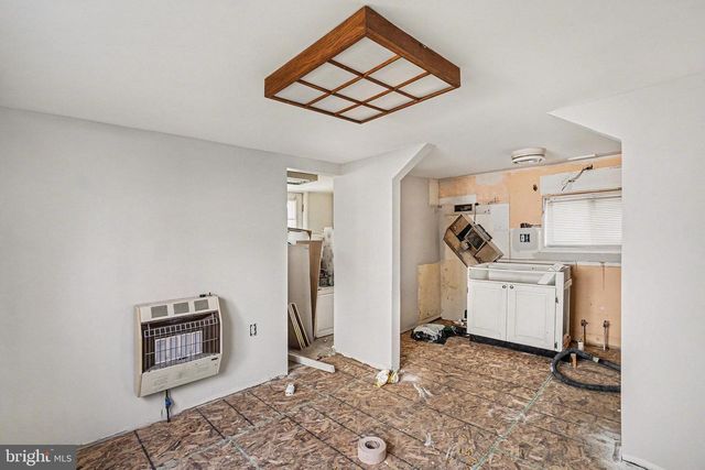 122 N HIGH ST, Duncannon, PA 17020