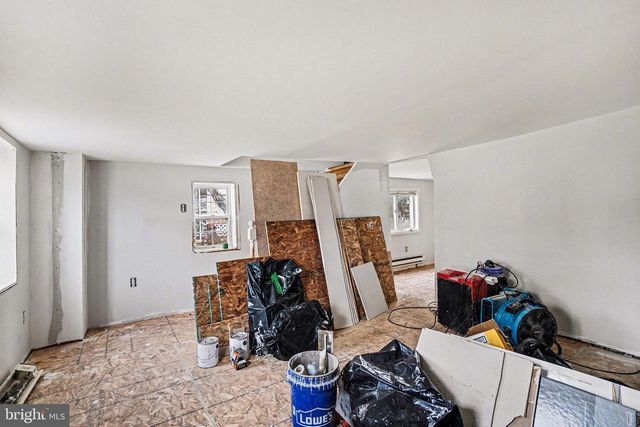 122 N HIGH ST, Duncannon, PA 17020