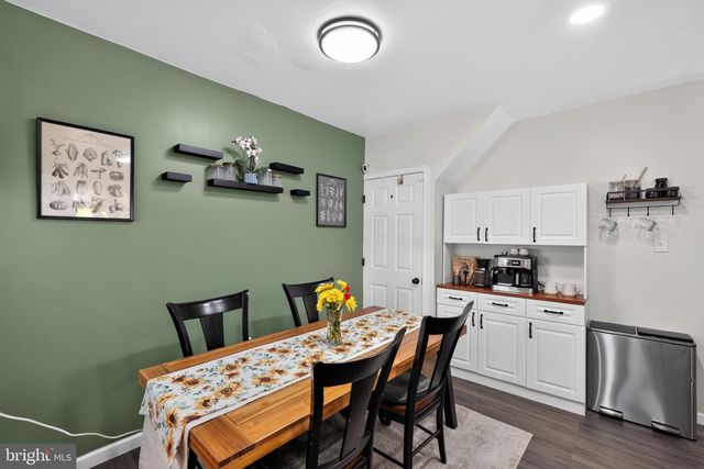 1100 HARDING DR, Havertown, PA 19083