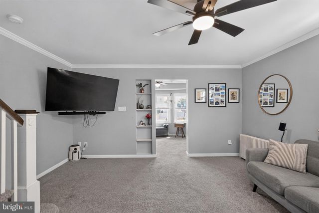 1100 HARDING DR, Havertown, PA 19083