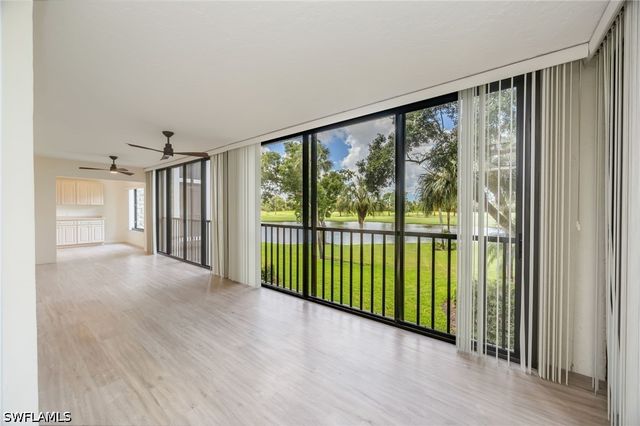 425 Wildwood LN, Naples, FL 34105