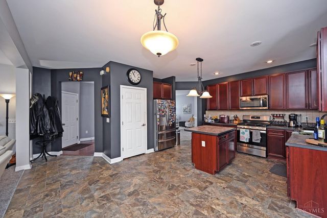 5358 White Farm Boulevard, Miami Twp, OH 45150