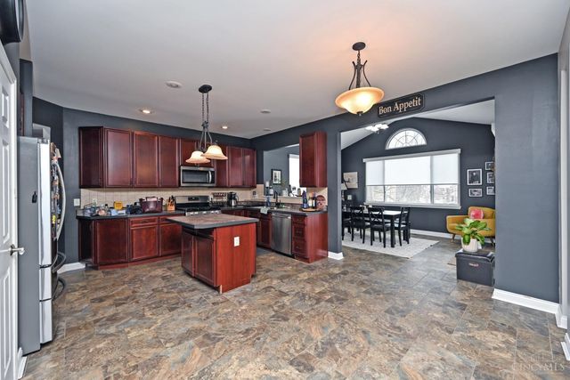 5358 White Farm Boulevard, Miami Twp, OH 45150