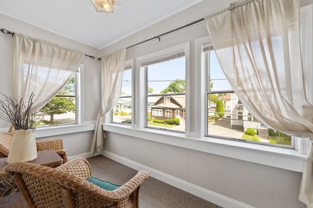 10 Newcastle Rd 2, Peabody, MA 01960