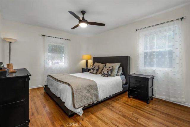 6913 Columbus Avenue, Van Nuys, CA 91405