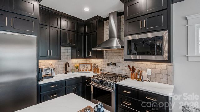 587 Carolina Drive, Troy, NC 27371