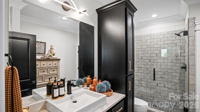 587 Carolina Drive, Troy, NC 27371