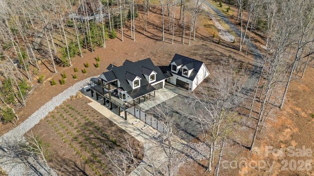 587 Carolina Drive, Troy, NC 27371