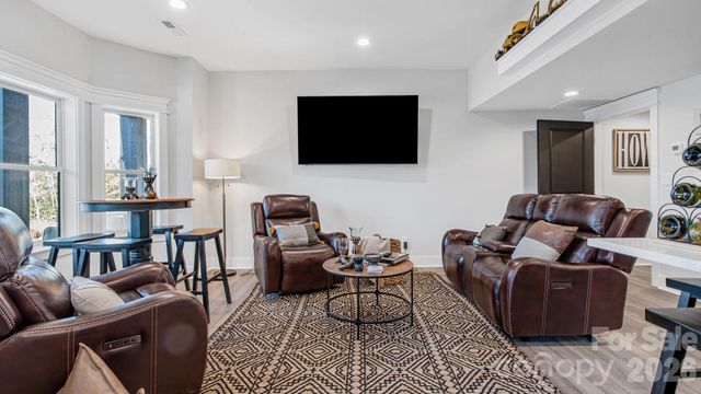 587 Carolina Drive, Troy, NC 27371