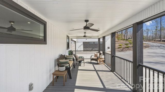 587 Carolina Drive, Troy, NC 27371
