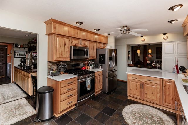 9049 NW 37 Street, Polk City, IA 50226