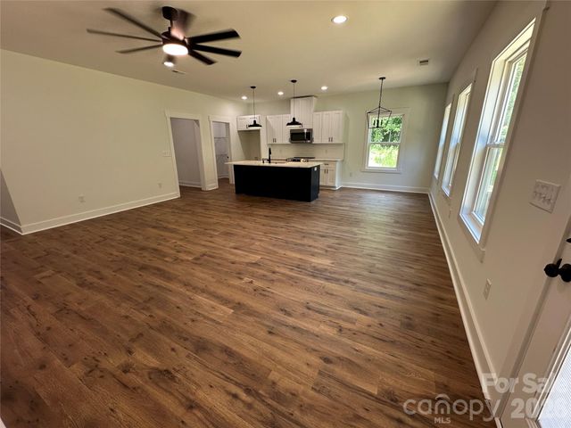 906 Maywood Street, Kannapolis, NC 28081
