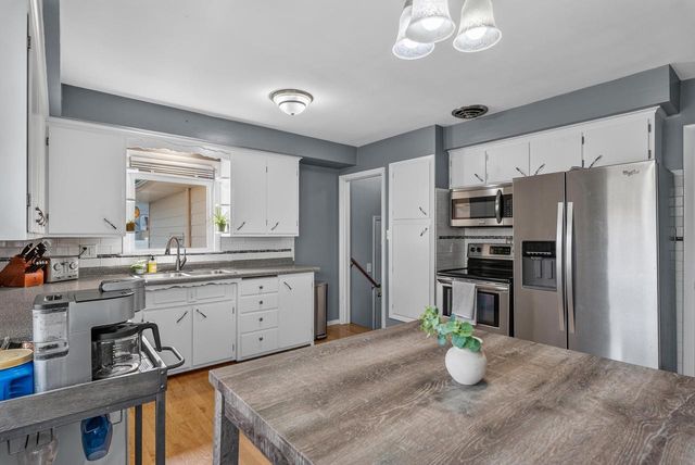 273 E MCWILLIAMS STREET, Fond Du Lac, WI 54935
