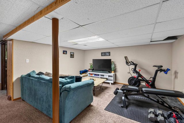 273 E MCWILLIAMS STREET, Fond Du Lac, WI 54935