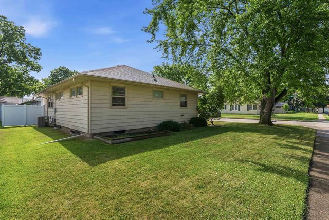 273 E MCWILLIAMS STREET, Fond Du Lac, WI 54935