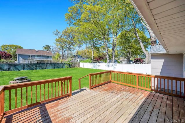 59 Applegate Drive, Mastic, NY 11950