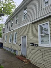 108 Greenwood Street, New Haven, CT 06511