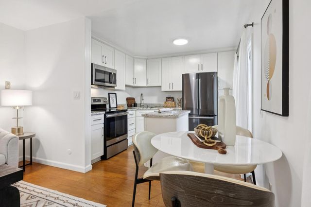 255 S Rengstorff Avenue 161, Mountain View, CA 94040