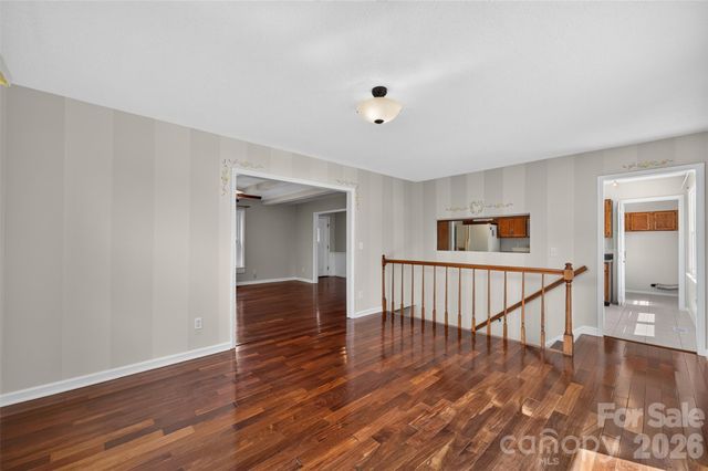 2923 Dogwood Drive, Claremont, NC 28610