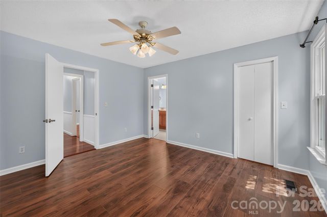 2923 Dogwood Drive, Claremont, NC 28610