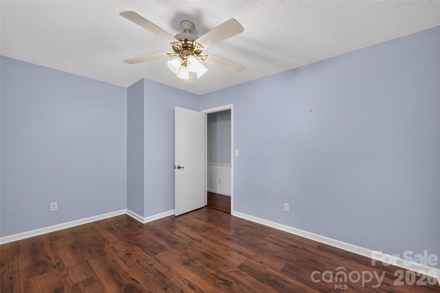 2923 Dogwood Drive, Claremont, NC 28610