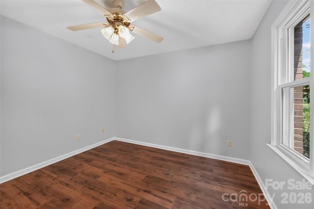 2923 Dogwood Drive, Claremont, NC 28610
