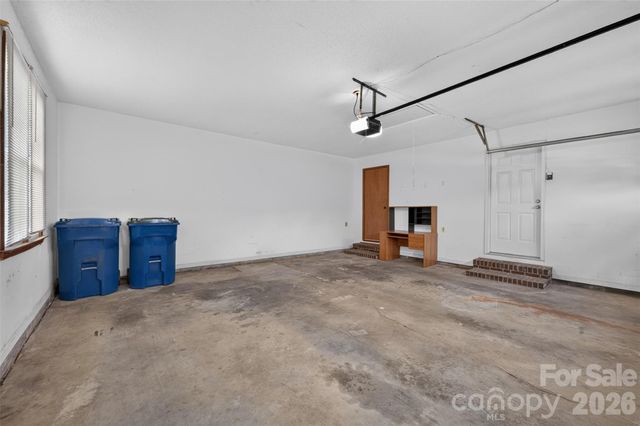 2923 Dogwood Drive, Claremont, NC 28610