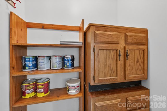2923 Dogwood Drive, Claremont, NC 28610