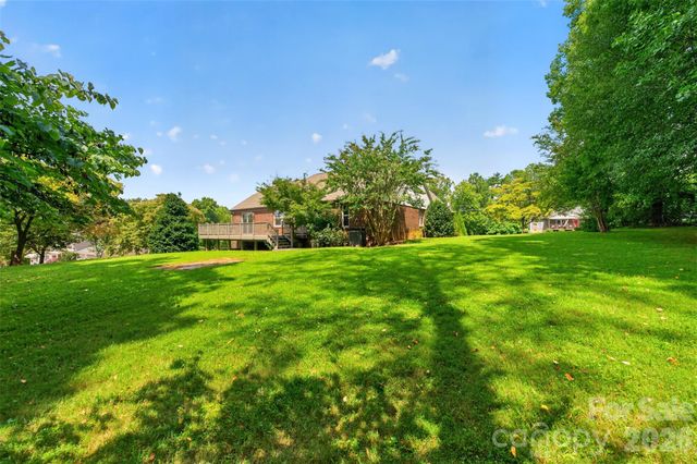 2923 Dogwood Drive, Claremont, NC 28610