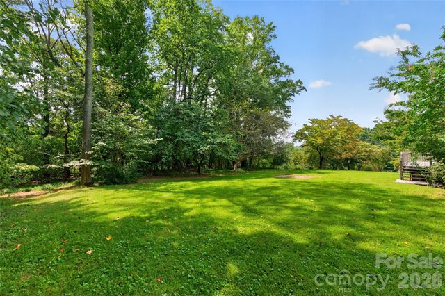 2923 Dogwood Drive, Claremont, NC 28610